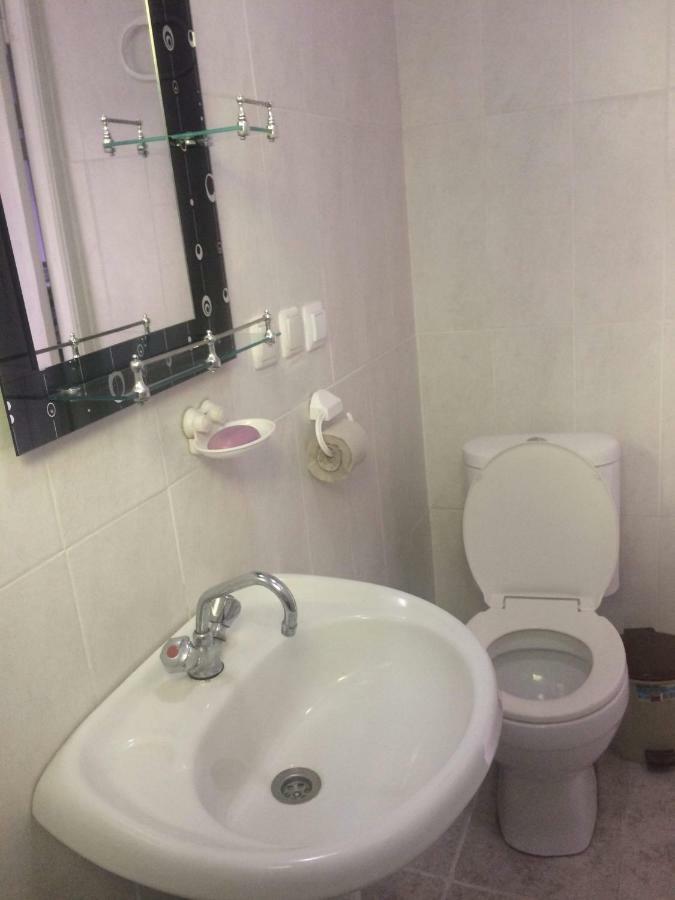 GuestHouse Malkhazi Bordjomi Extérieur photo